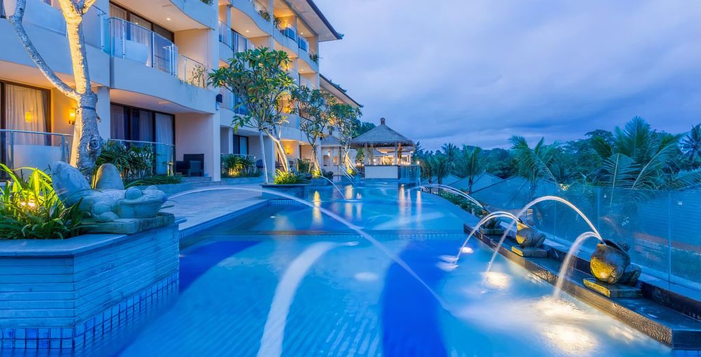 Seres Springs Resort 5*, GiliZen Resort 4* e Bali Cozy Villas 4*