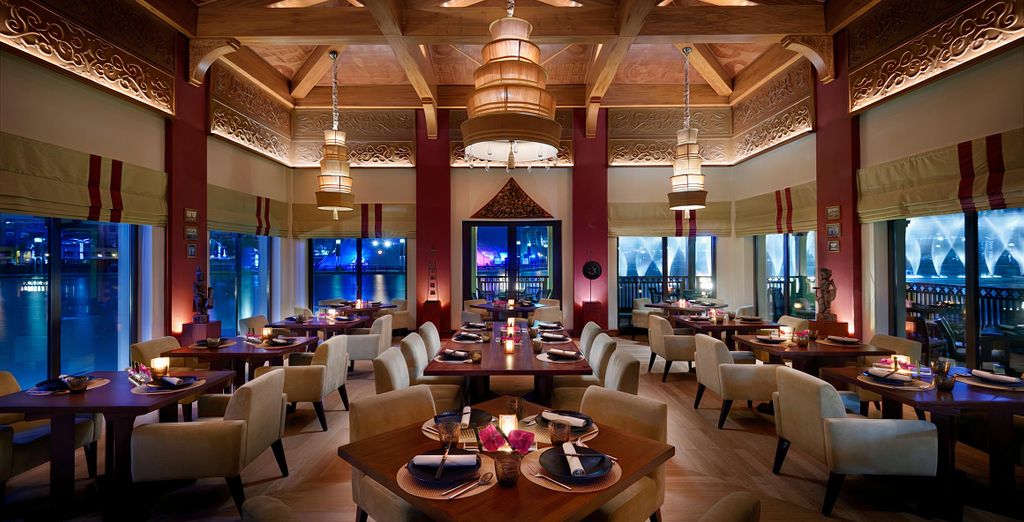 Palace Downtown 5*