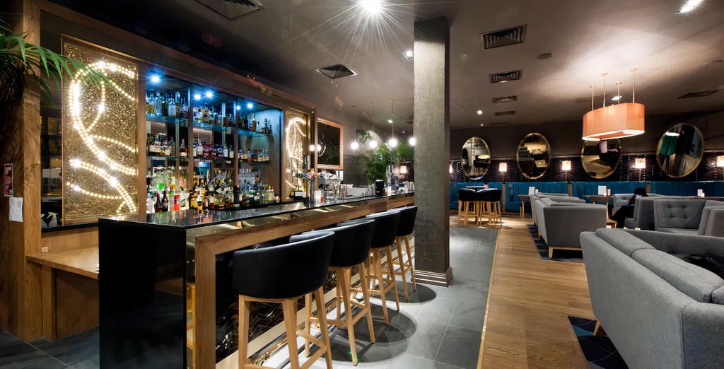 DoubleTree by Hilton Edinburgh City Centre 4*