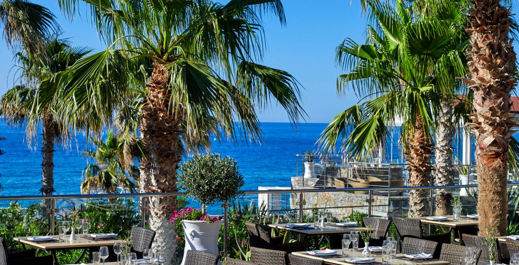 Ikaros Beach Resort & Spa 5*