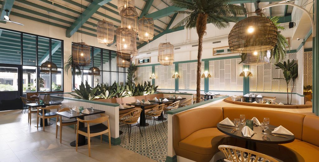 Ocean Coral Spring Resort 5*