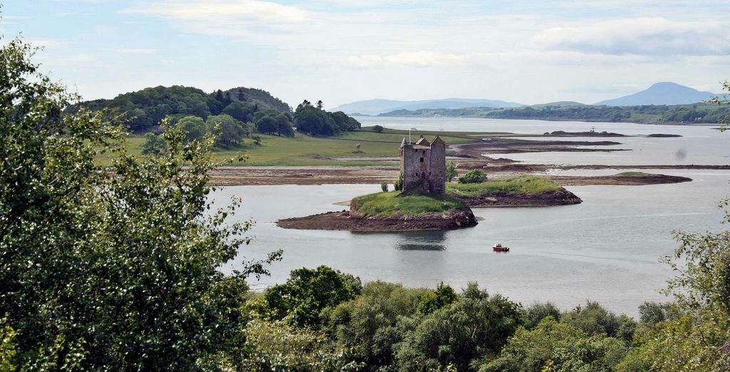 Beautiful Scottish Highlands Tour