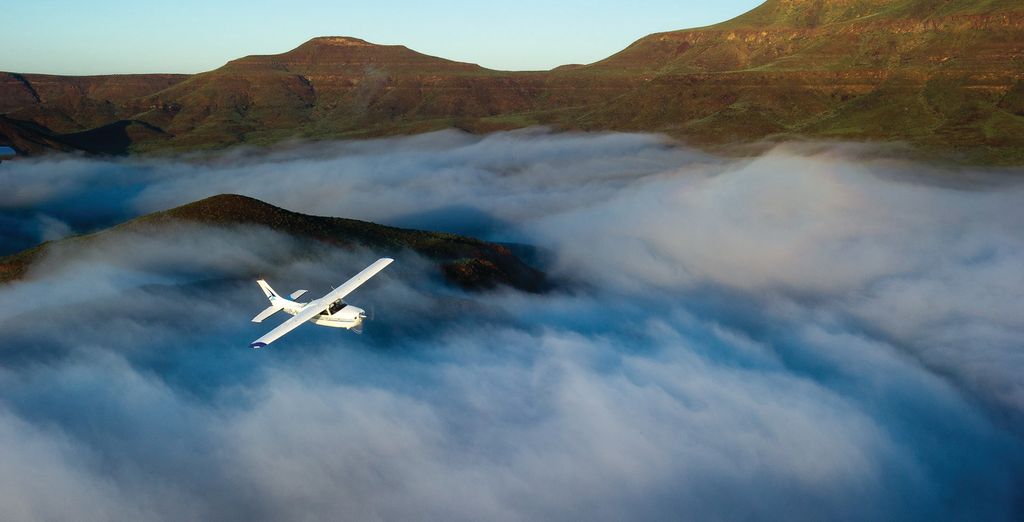 Safari di 7 notti in aereo privato in Namibia