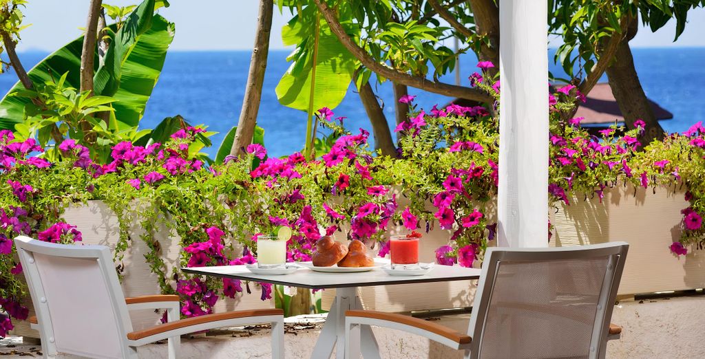 UNAHOTELS Naxos Beach Sicilia 4*