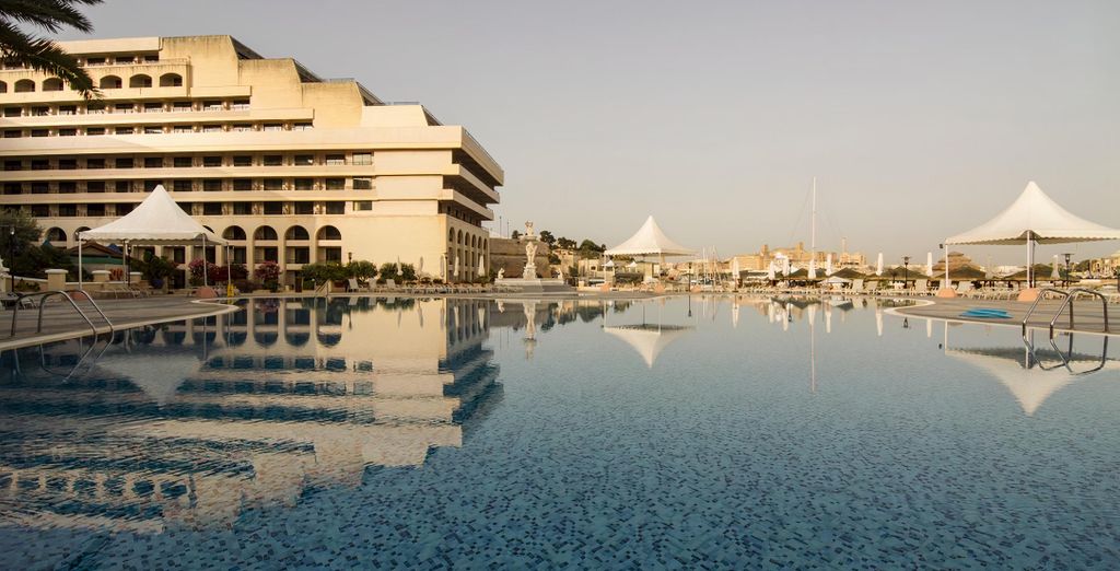 Grand Hotel Excelsior 5*