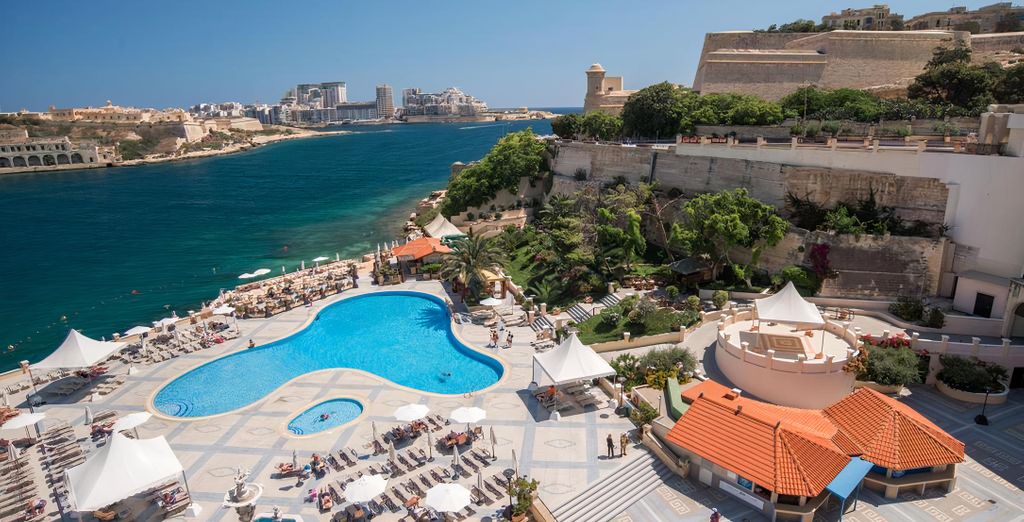 Grand Hotel Excelsior 5*