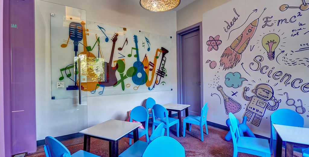 Planet Hollywood Beach Resort 5* 