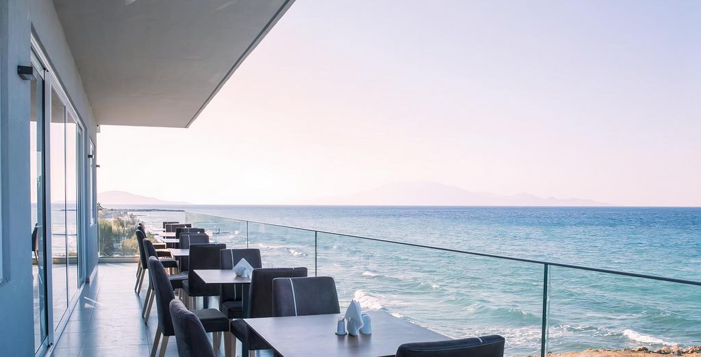 Golden Coast Resort 4*
