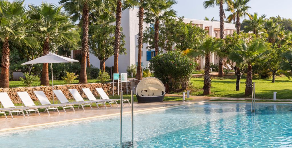 Cala Llenya Resort Ibiza 4*