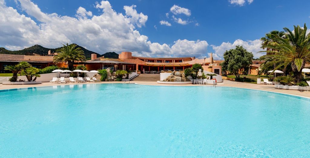 Sant'Elmo Beach Hotel 4* 