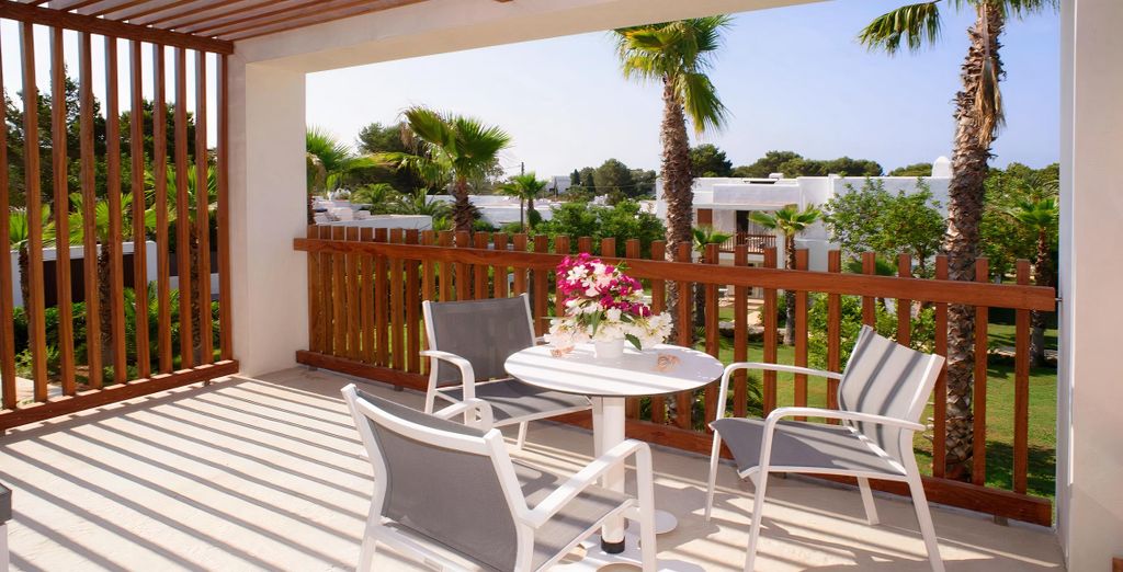 Cala Llenya Resort Ibiza 4*