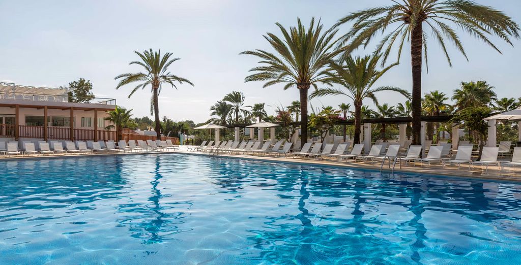 Cala Llenya Resort Ibiza 4*