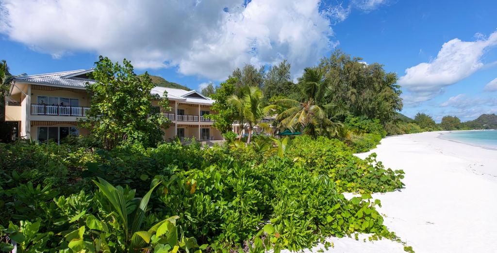 Acajou Beach Resort 4*