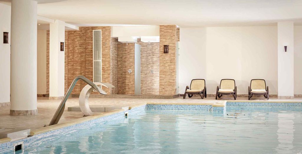 Coral Sea Holiday Resort & Aqua Park 5*