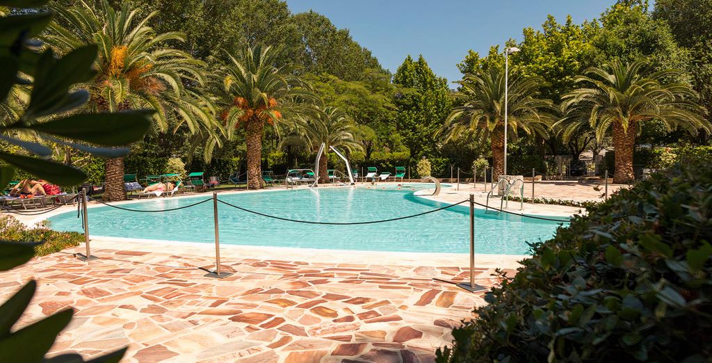 SeeBay Hotel 4*