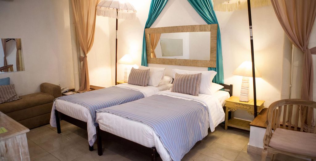 Mansion Baliwood 4*, Mahagiri Resort Nusa Lembongan 4* & Mövenpick Jimbaran Bali 5*