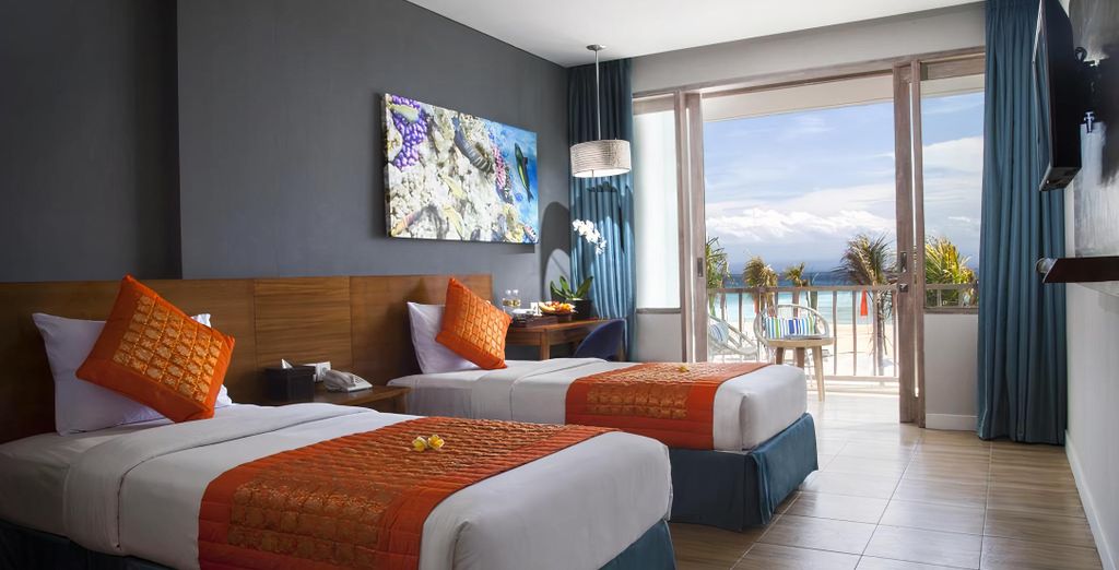Mansion Baliwood 4*, Mahagiri Resort Nusa Lembongan 4* & Mövenpick Jimbaran Bali 5*