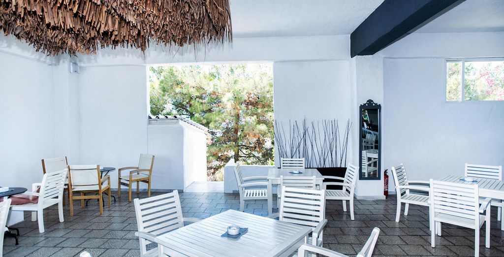 Bianco Olympico Beach Resort 4*