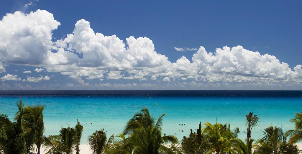 Sandos Playacar Beach Experience Resort 5*