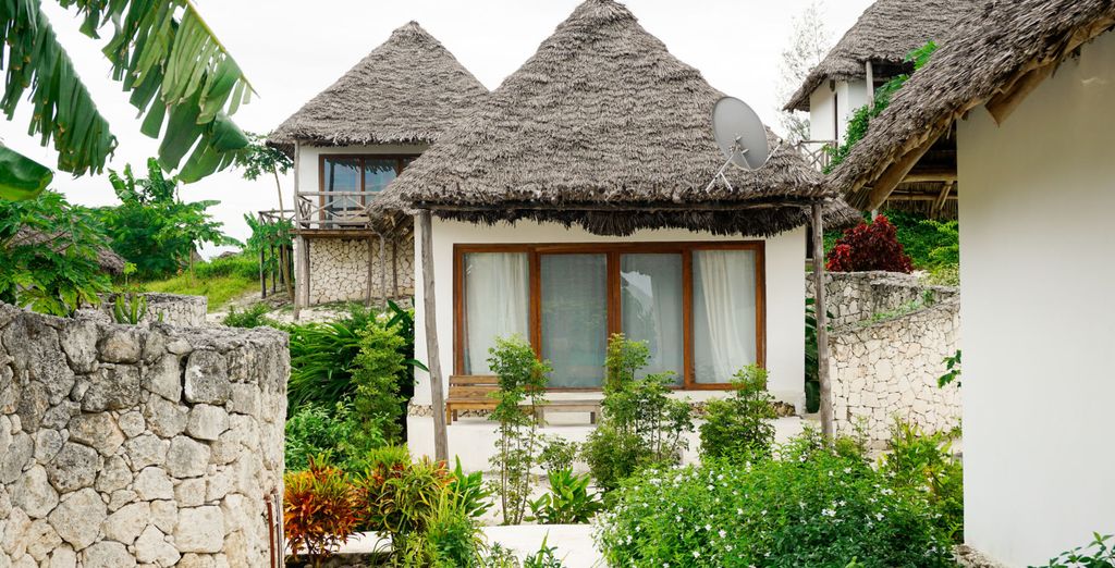 Zanbluu Beach Hotel 4*