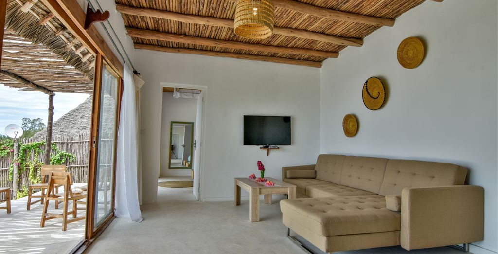 Zanbluu Beach Hotel 4*