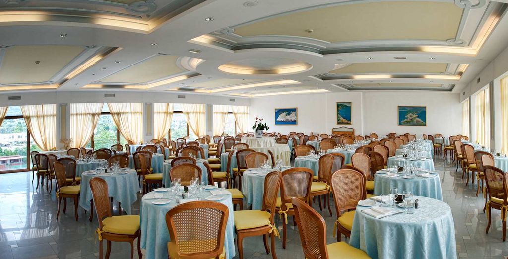 Grand Hotel Flora 4*