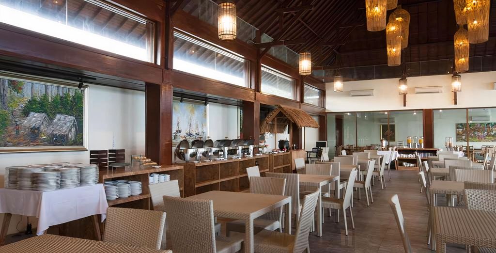 The Payogan Villa 5* + Adiwana d'Nusa Beach Club and Resort 4* + Villa Kayu Raja 4*
