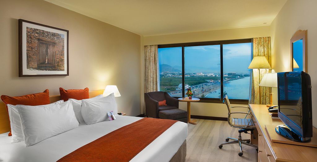 Hotel Crowne Plaza Muscat 4*