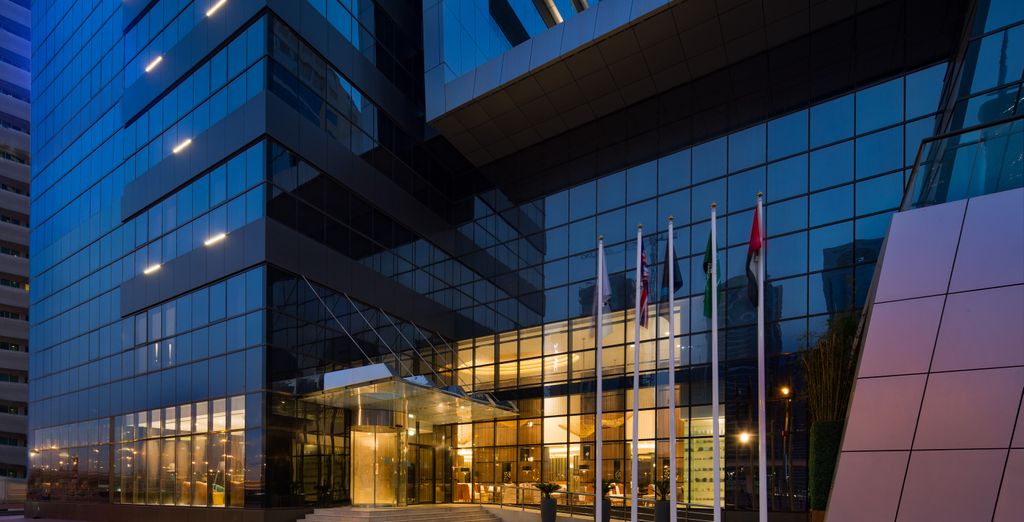 Millennium Place Marina 4*