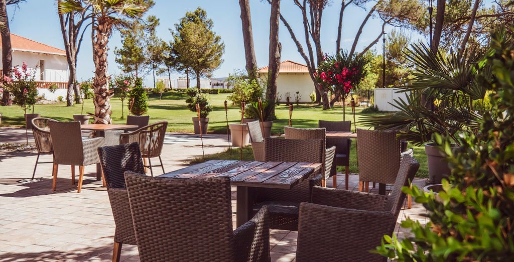 Azul Beach Resort Montenegro 4*