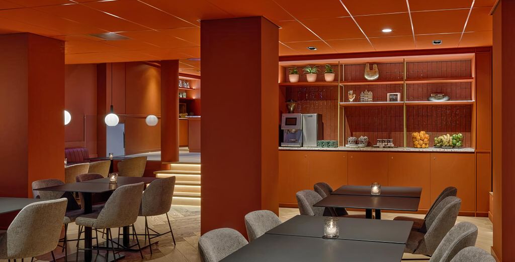 Eden Hotel Amsterdam 4*