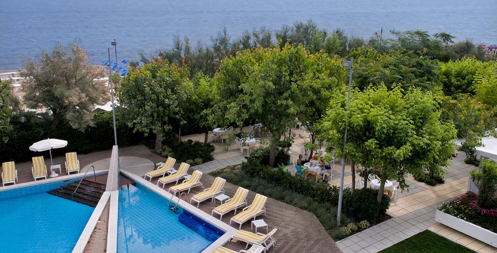 Hotel  Alexandra Plaza 4*