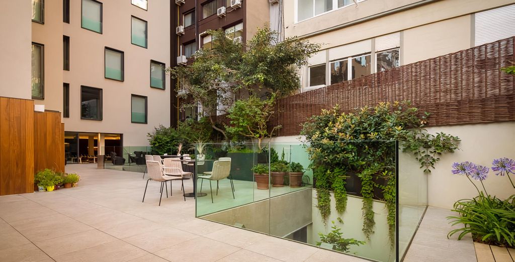 Ohla Eixample 5*