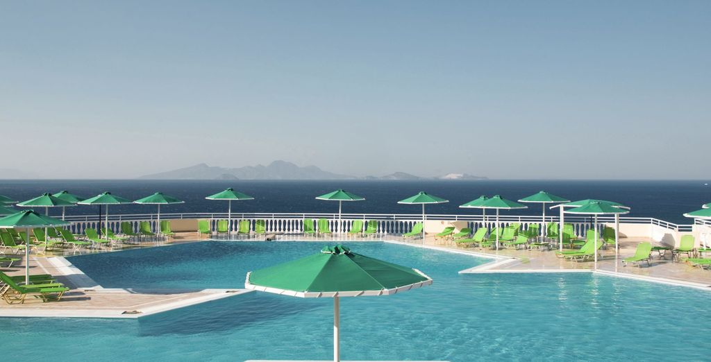 Mitsis Family Village 4*