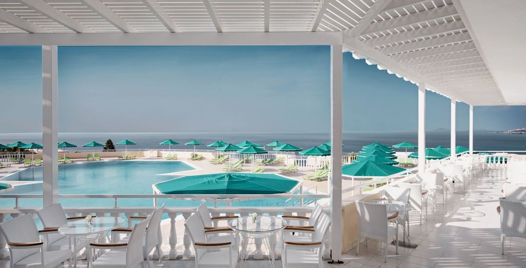 Mitsis Family Village 4*