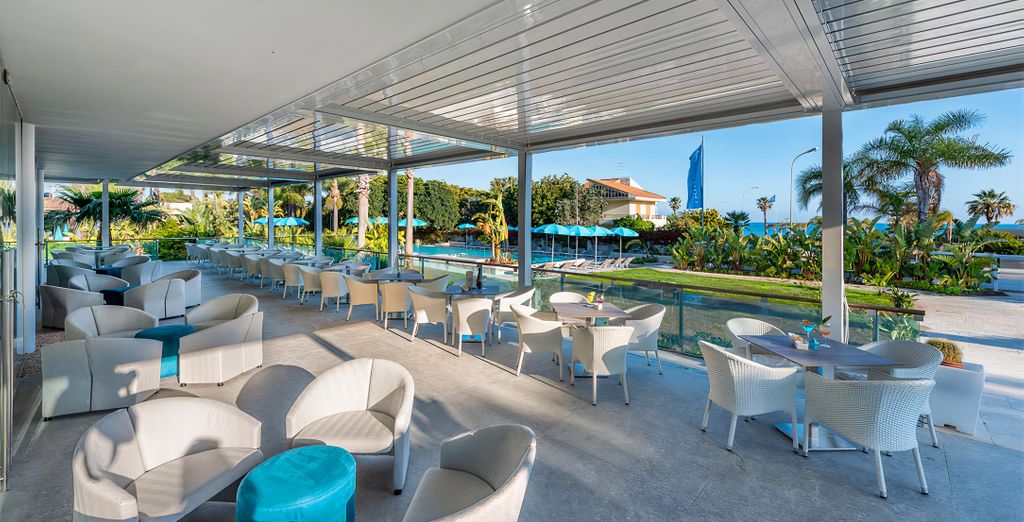 Acacia Palace 4*