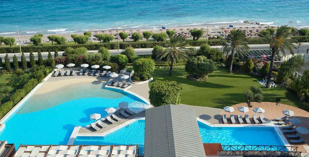 Rhodes Bay Hotel 5*