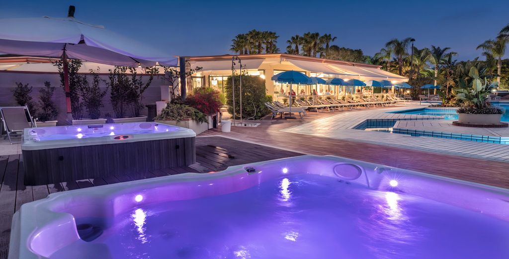 Acacia Palace 4*