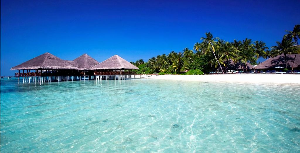 Medhufushi Island Resort 4*