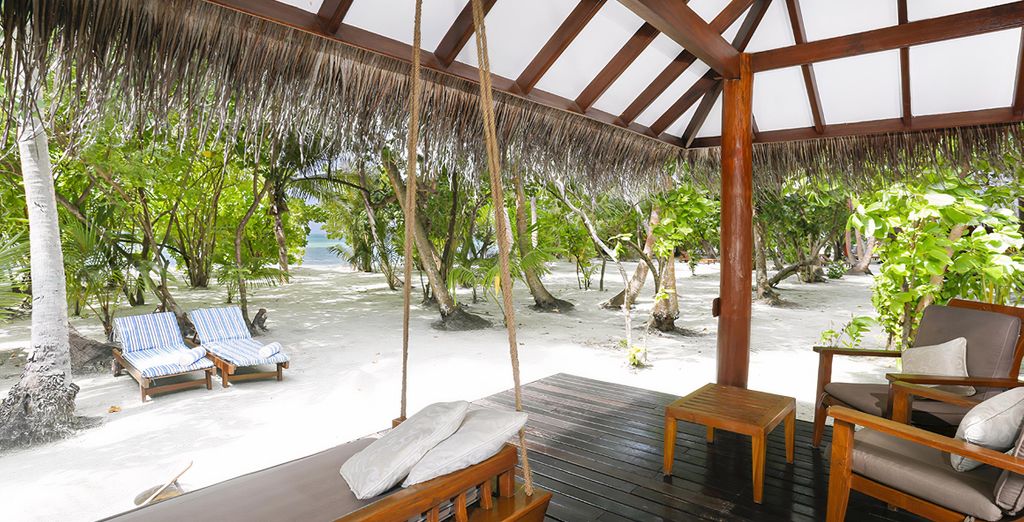Medhufushi Island Resort 4*
