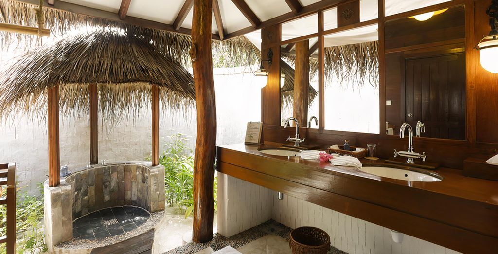 Medhufushi Island Resort 4*