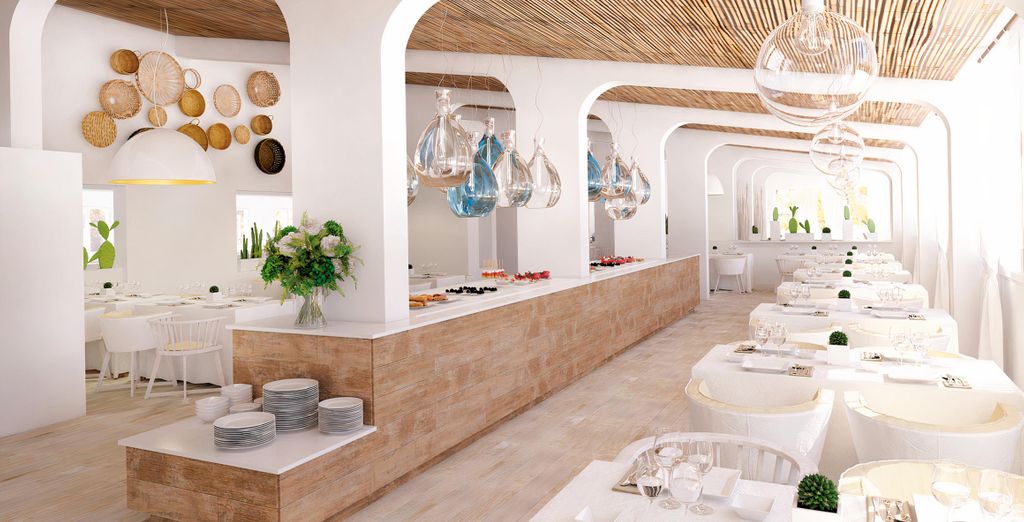 BG Portinatx Beach Club Hotel 4*