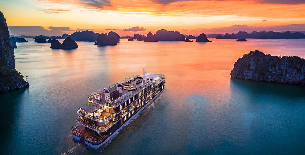 Tour incredibile con possibile estensione di 3 notti a Ninh Binh