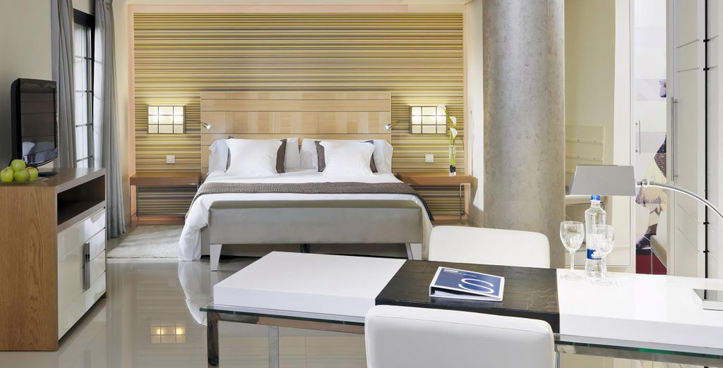 H10 Andalucia Plaza 4* - Adults Only