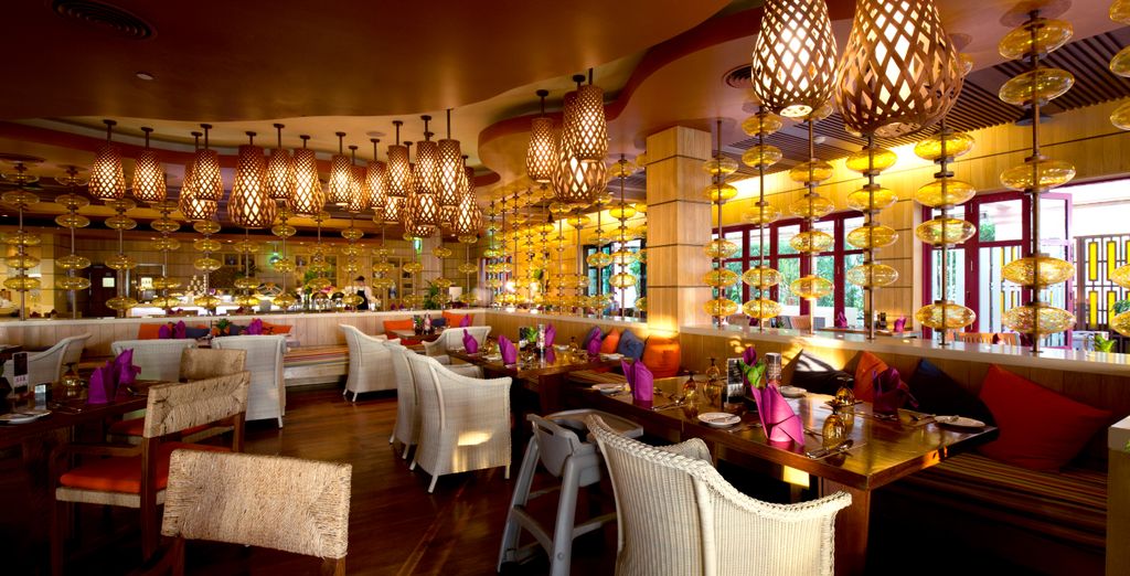 Combinato 5* Centara Grand & Bangkok Convention Centre at Central World e Centara Grand Beach Resort Phuket 