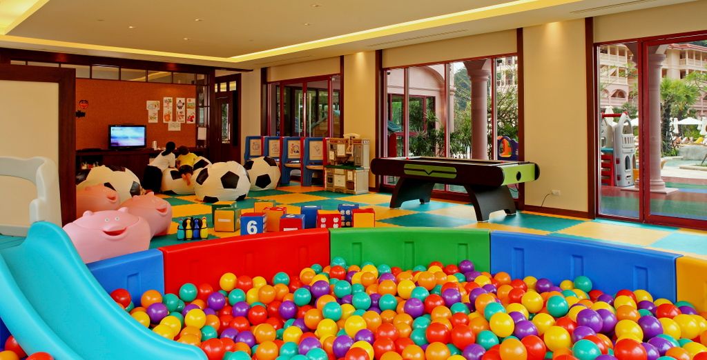 Combinato 5* Centara Grand & Bangkok Convention Centre at Central World e Centara Grand Beach Resort Phuket 