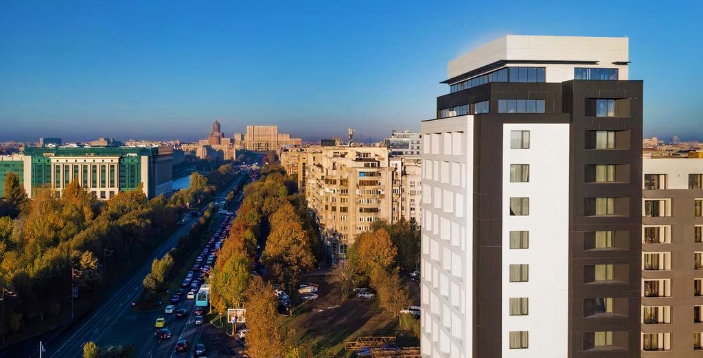 Hotel Union Plaza 4*
