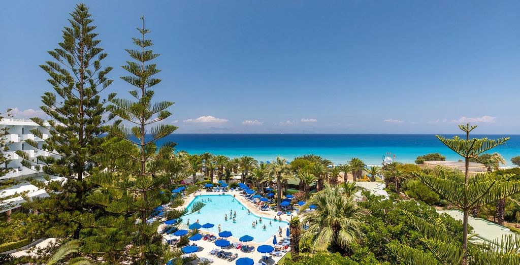 Blue Horizon Palm Beach 4*
