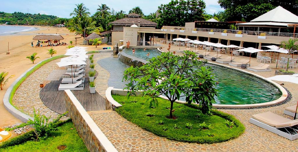 Scoperta dell'Isola dei Profumi con partenza da Palm Beach Resort & Spa 4*