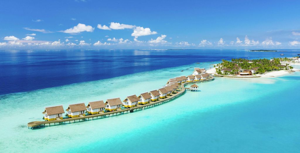 Saii Lagoon Curio Collection by Hilton 5*